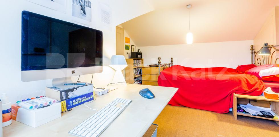 			2 Bedroom, 1 bath, 1 reception Flat			 Tufnell Park Road, TUFNELL PARK